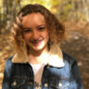 Meet your Posher, Holly